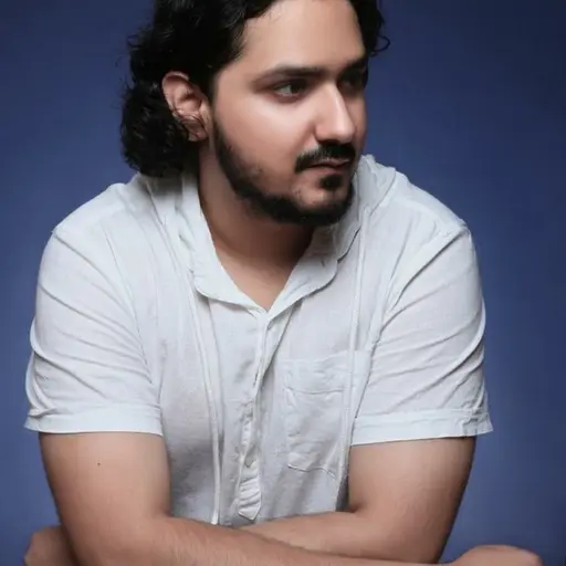 Faiz Khan